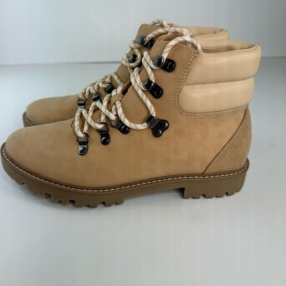 Universal Thread Tully Lace Up Hiking Boot Ivory Tan - Picture 10 of 12